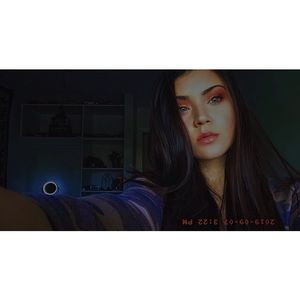 Meet your Posher, Kaitlyn